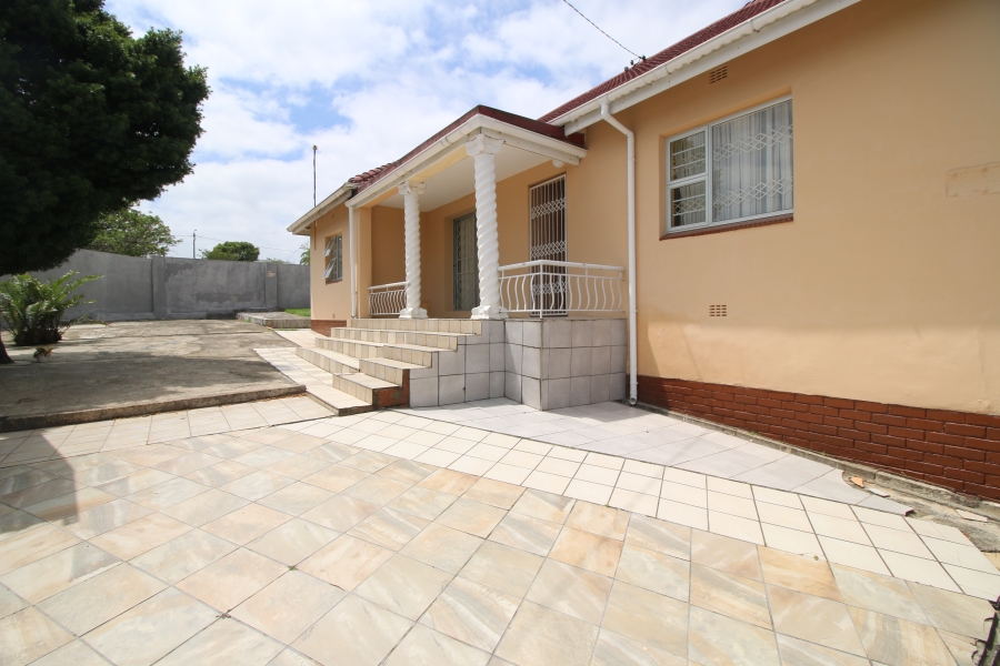 3 Bedroom Property for Sale in Cambridge West Eastern Cape